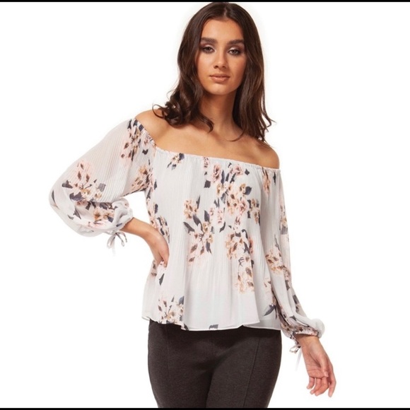 Tribal Tops - Tribal.Jeans floral off shoulder top